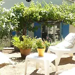Villa Les Mimosas, Hameau De Cabasson, A 400m De La Et Du De Bregancon, Classee 3 Etoiles, De 2 A 8 Personnes *