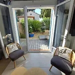 Les Mimosas, Hameau De Cabasson, A 400m De La Et Du De Bregancon, Classee 3 Etoiles, De 2 A 8 Personnes Villa