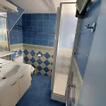 Les Mimosas, Hameau De Cabasson, A 400m De La Et Du De Bregancon, Classee 3 Etoiles, De 2 A 8 Personnes