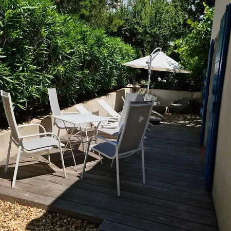 Les Mimosas, Hameau De Cabasson, A 400m De La Et Du De Bregancon, Classee 3 Etoiles, De 2 A 8 Personnes *