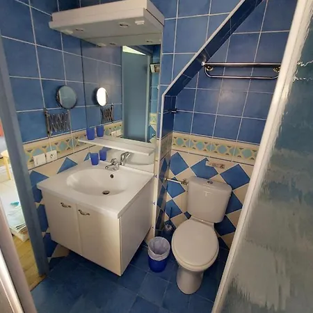 Les Mimosas, Hameau De Cabasson, A 400m De La Et Du De Bregancon, Classee 3 Etoiles, De 2 A 8 Personnes Villa *