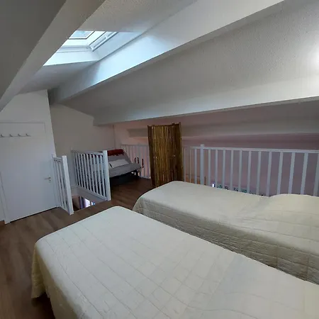 Les Mimosas, Hameau De Cabasson, A 400m De La Et Du De Bregancon, Classee 3 Etoiles, De 2 A 8 Personnes Villa